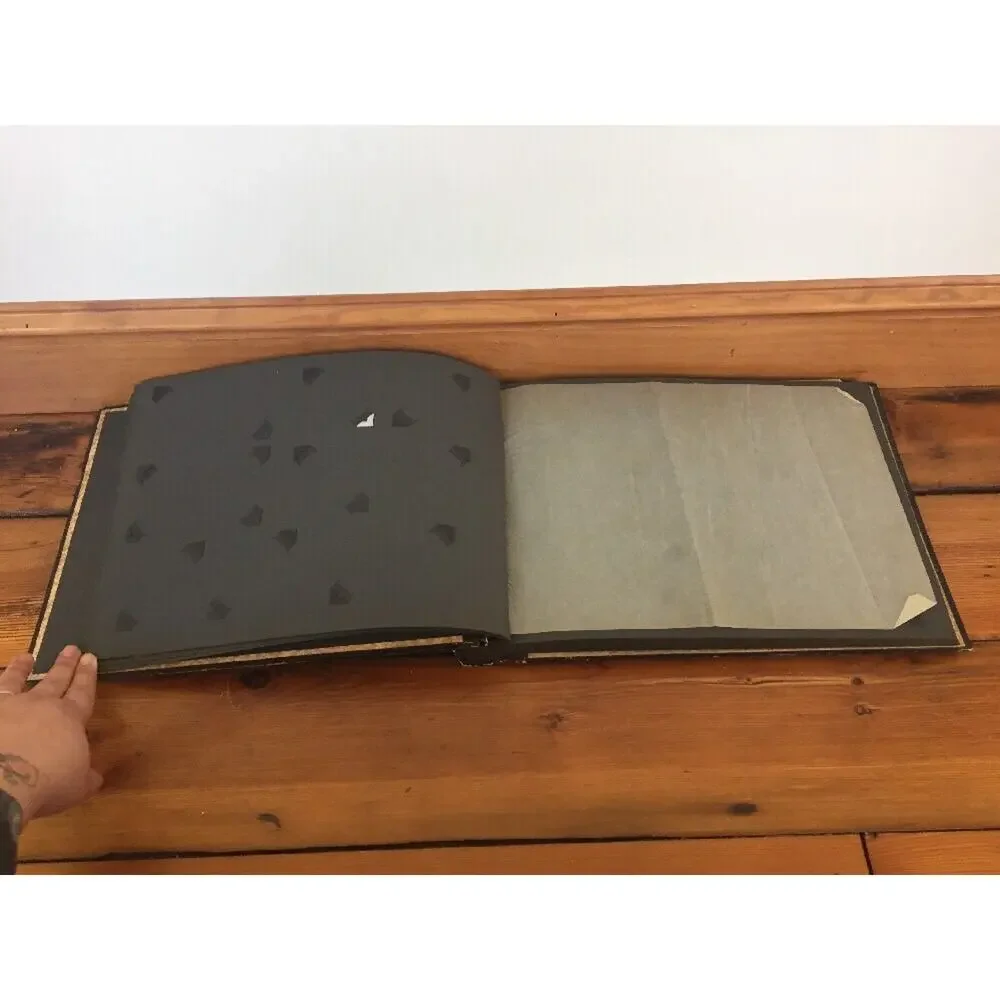 Vtg WWII Era Japanese Black Lacquer Mother Of Pearl Inlay Painted Photo Album